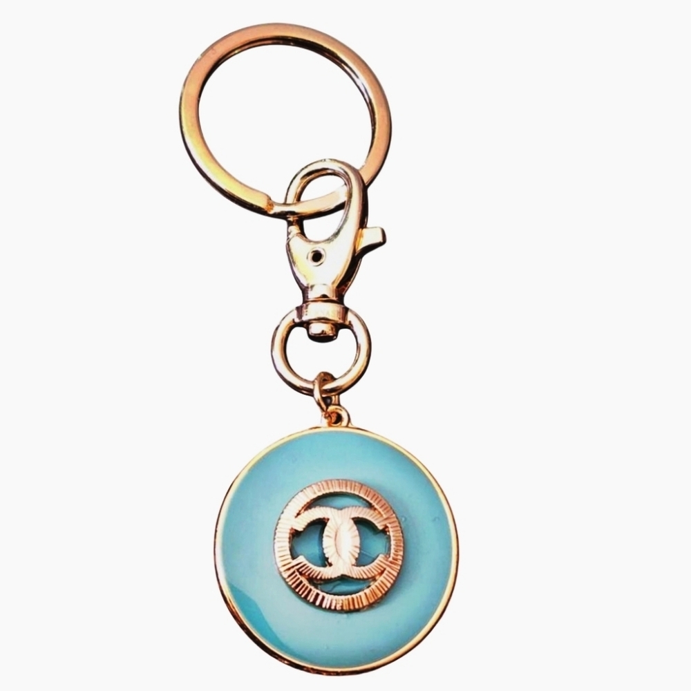 Turquoise Gold Keychain Bag Charm Adorned With Designer Button - Picture 3 of 3